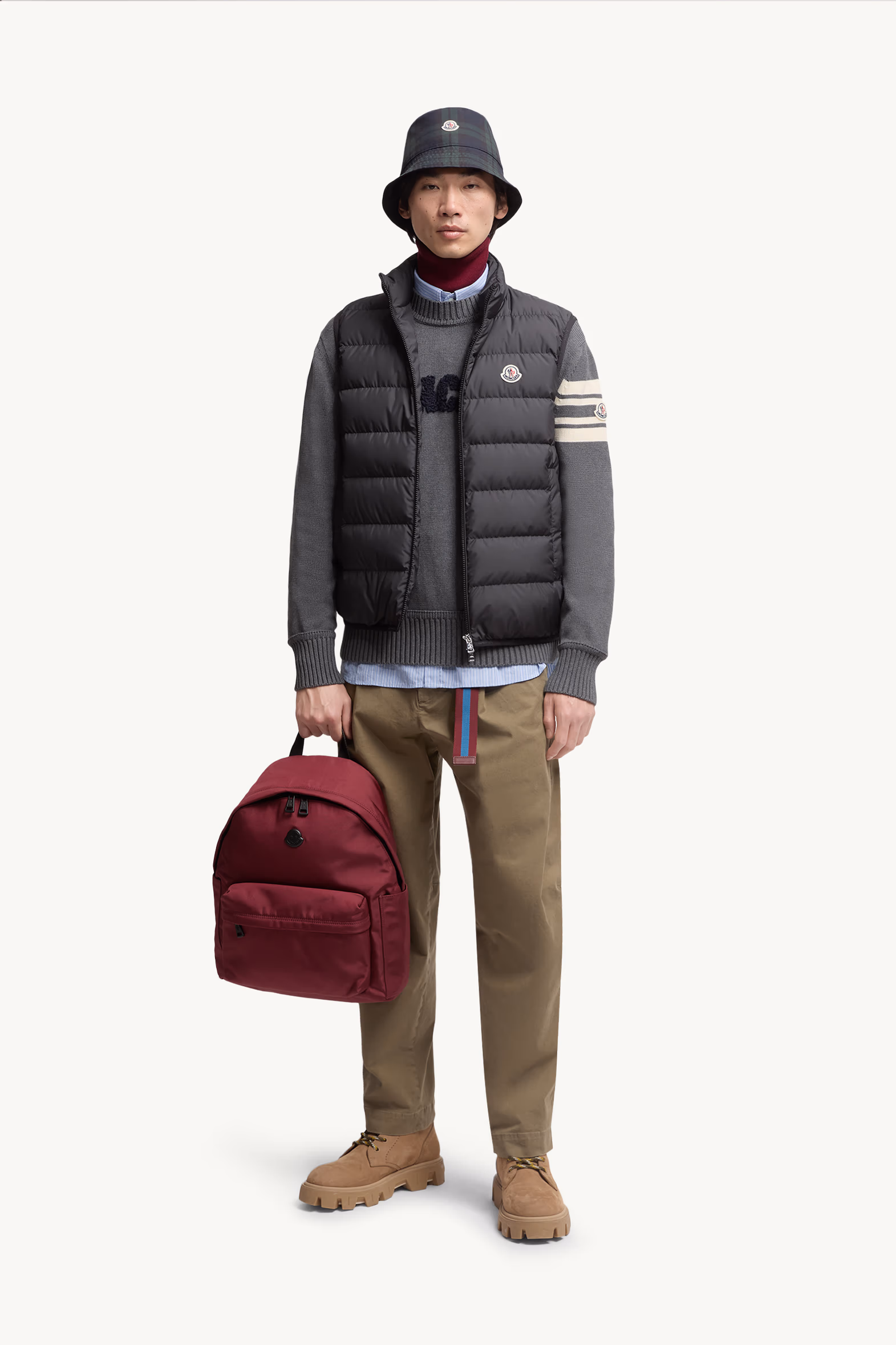 Contrin Down Vest Men Black Moncler 0
